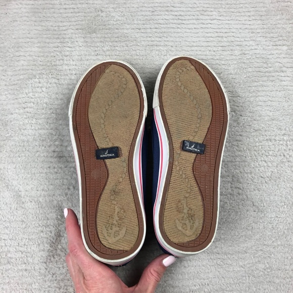 Nautica Boat Shoe Slip On Navy blue Sz. 5 loafer - Picture 3 of 8